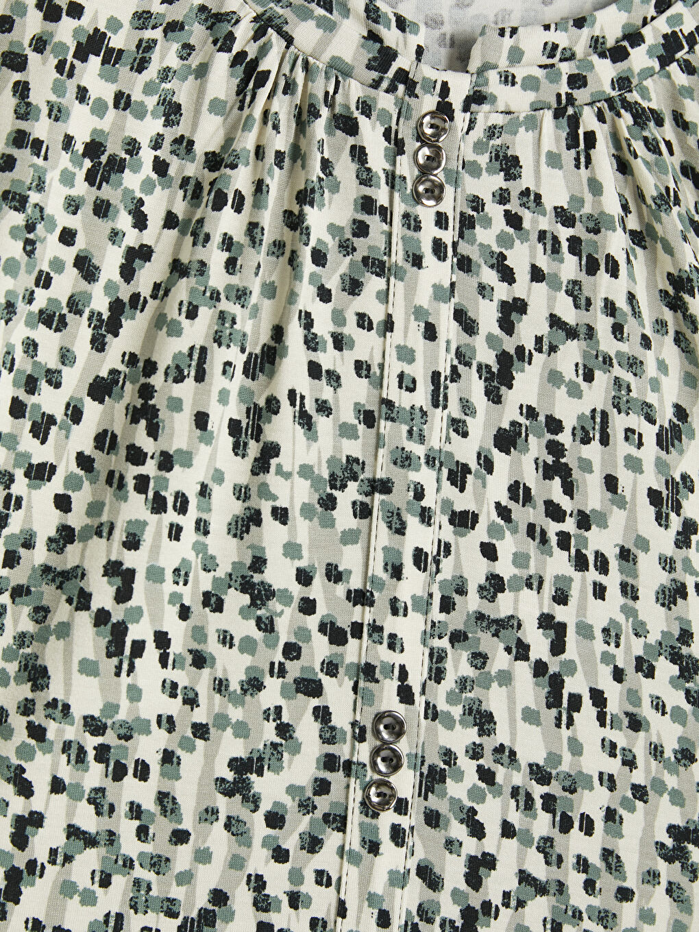 Gri Bisiklet Yaka Desenli Bluz-2