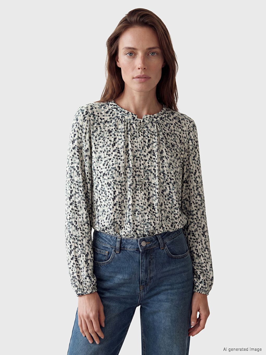 Bluza Sa Okruglim Izrezom Sa Uzorkom