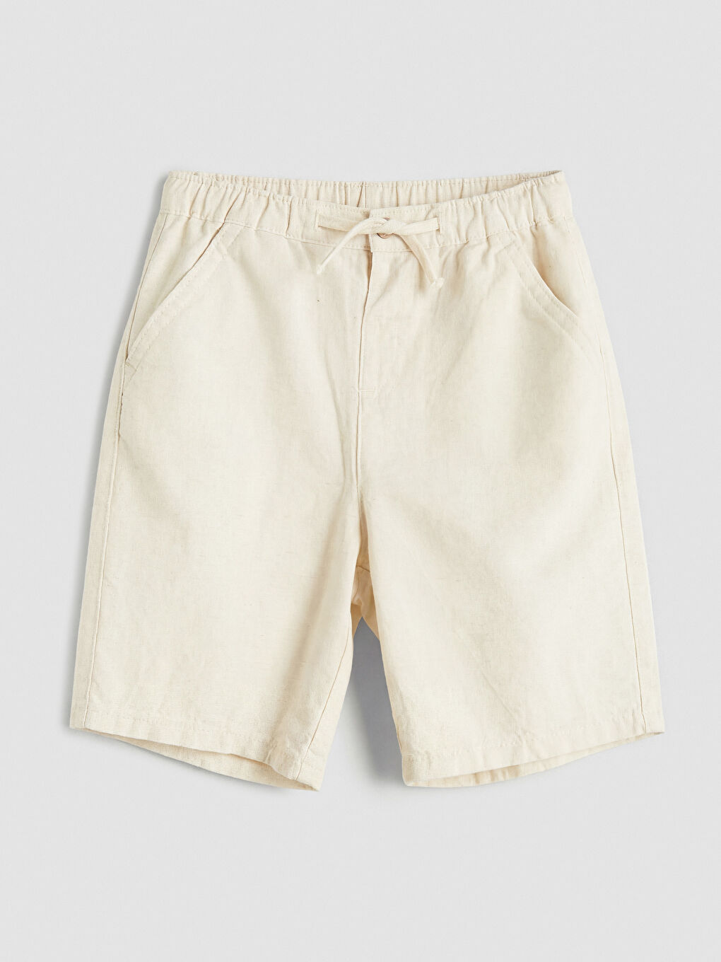 Bej Beli Lastikli Keten Karışımlı Erkek Çocuk Şort