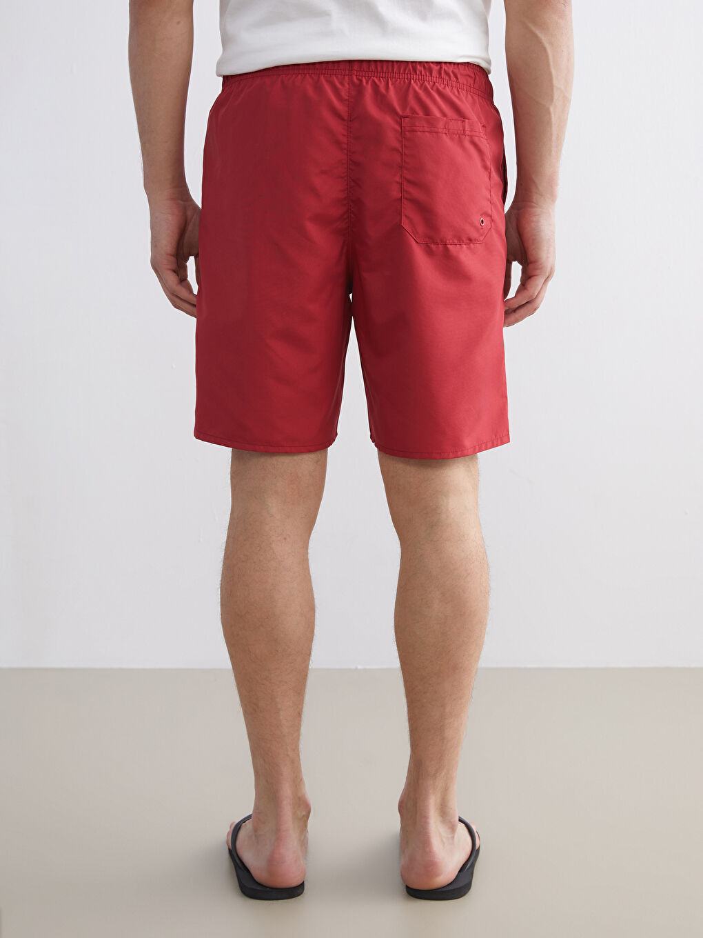 Kırmızı Diz Hizası Boy Basic Erkek Deniz Şortu-3