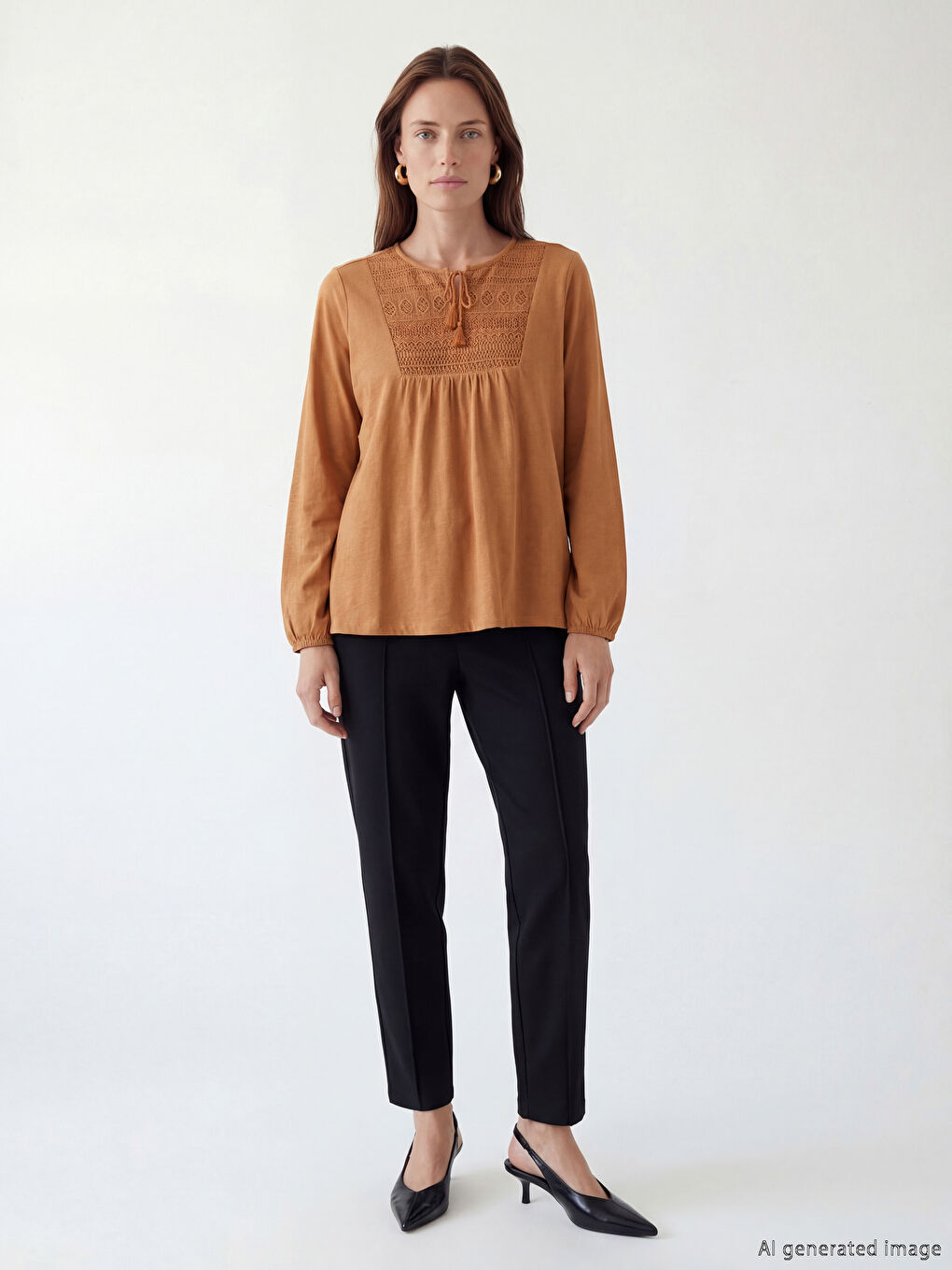 Kahverengi Bağlamalı Yaka Nakışlı Bluz	-1