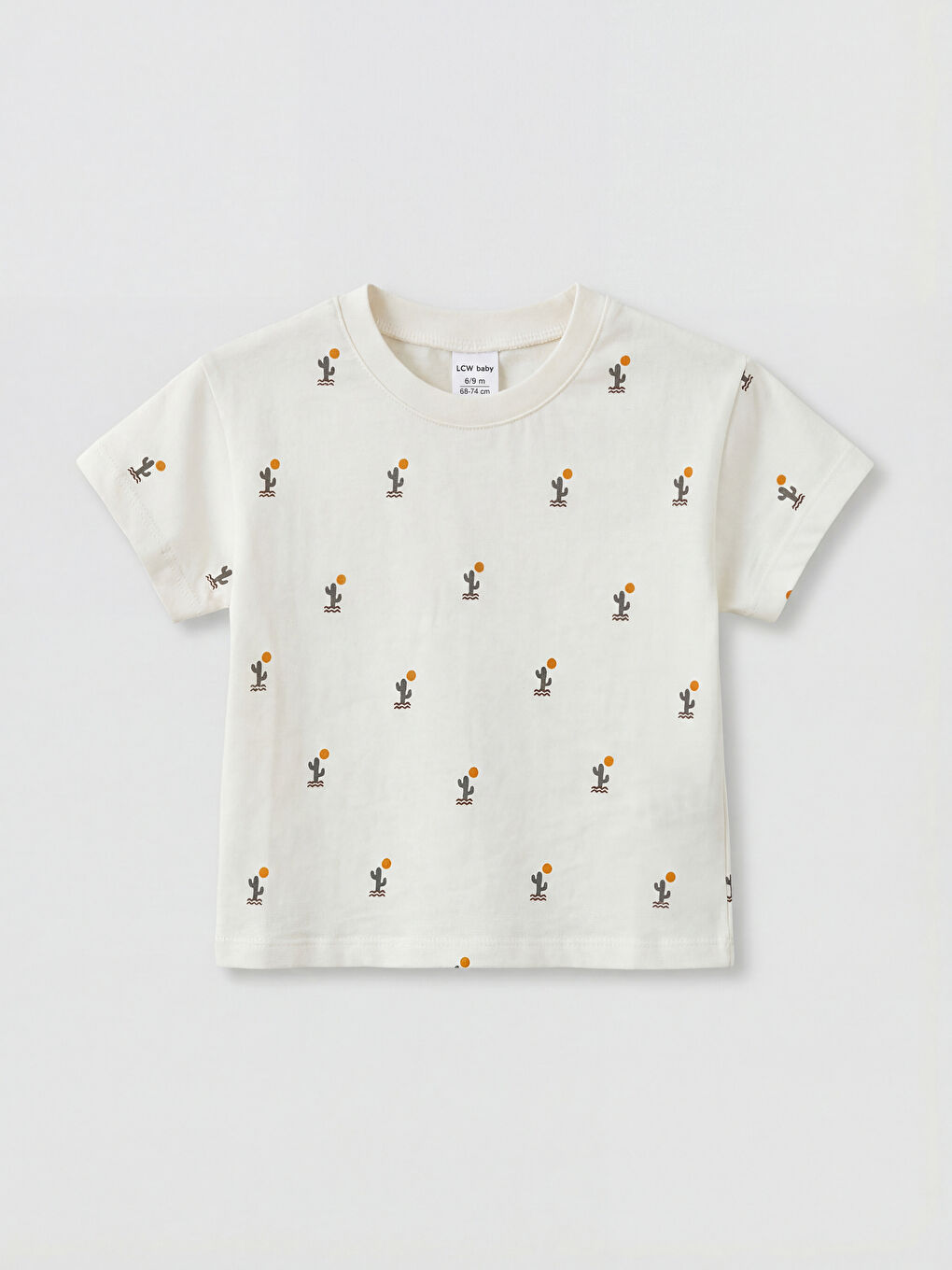 طقم تيشيرت وشورت منقوش للأولاد الرضع-1