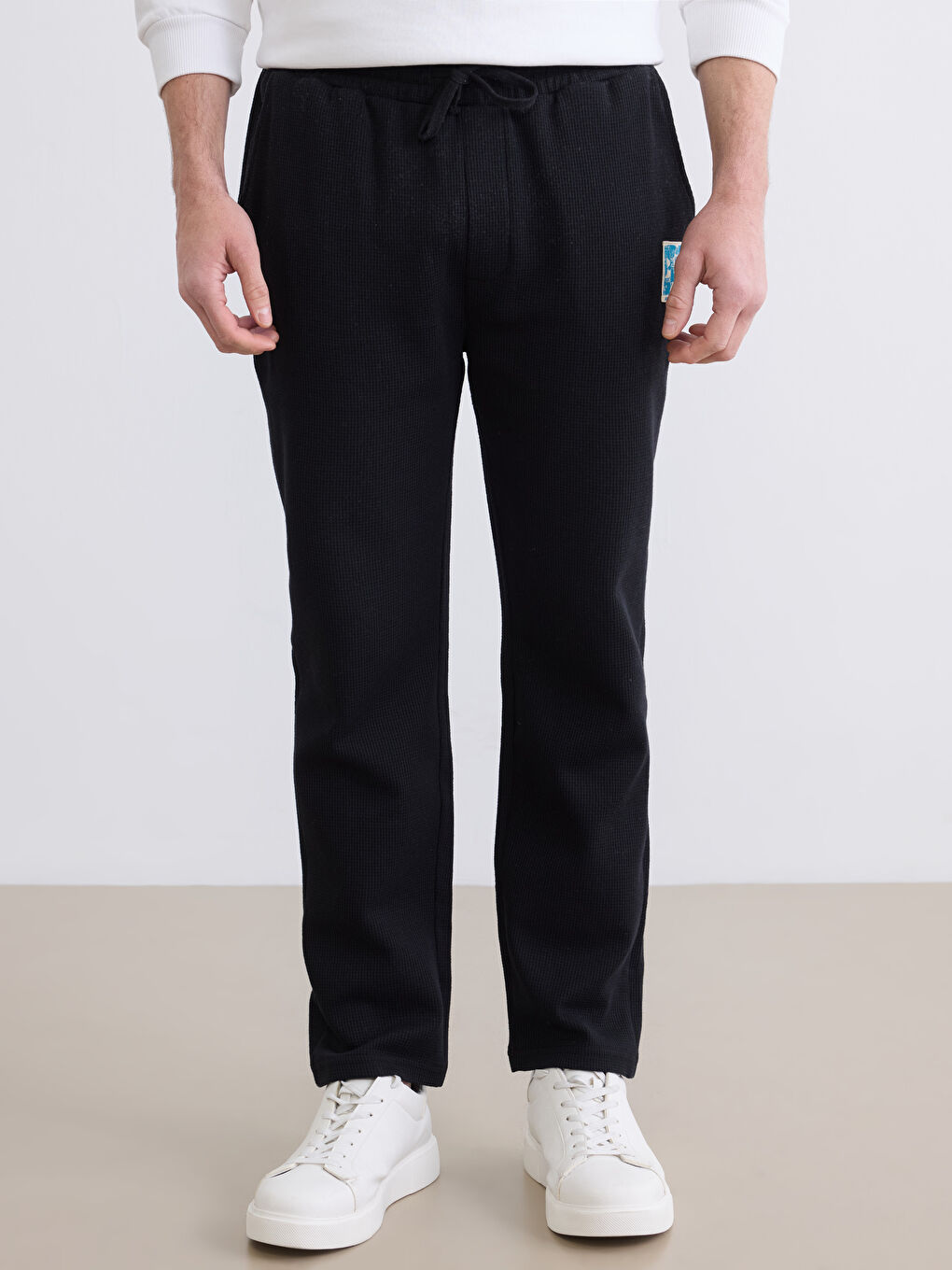 Siyah Standart Kalıp Erkek Eşofman Altı-1