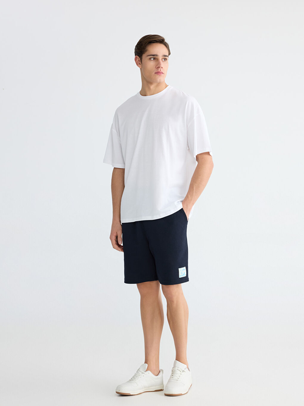 Lacivert Standart Kalıp Erkek Şort