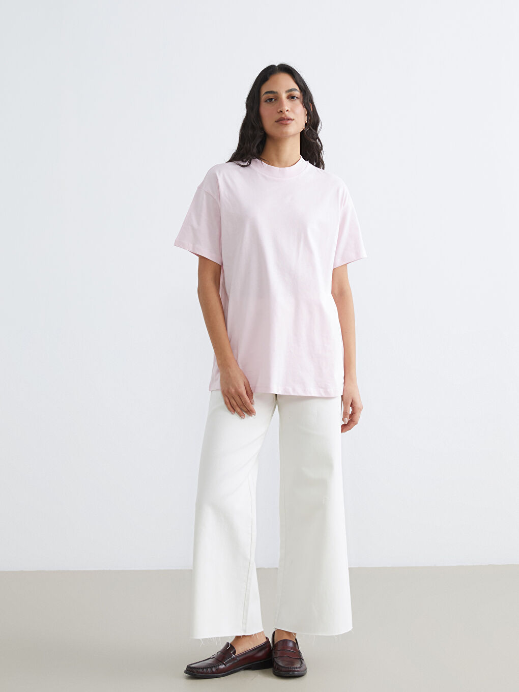 Pembe Bisiklet Yaka Kadın Tişört-1