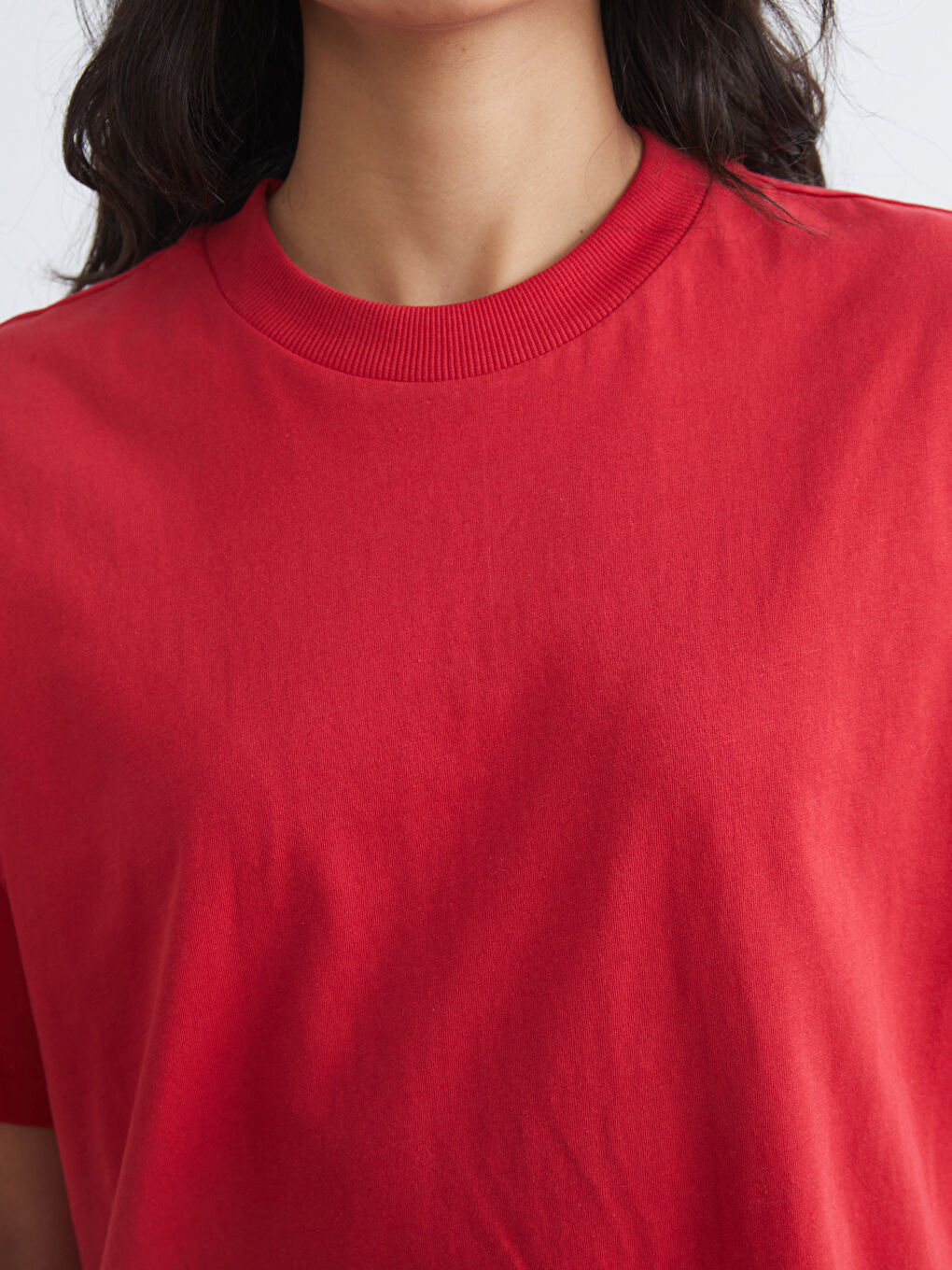 Kırmızı Bisiklet Yaka Kadın Tişört-2