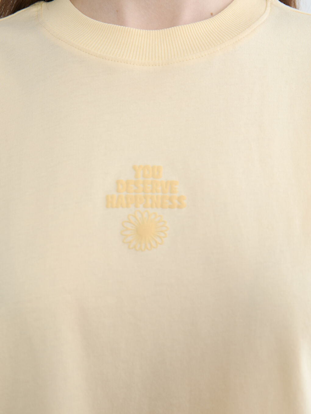 Sarı Bisiklet Yaka Baskılı Kadın Tişört-2