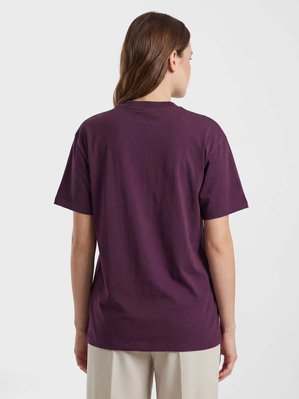 Женская футболка с принтом с круглым вырезом-3