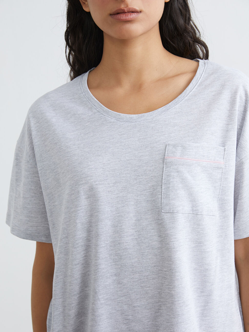 Pembe Çizgili Kadın Şortlu Pijama Takımı-2