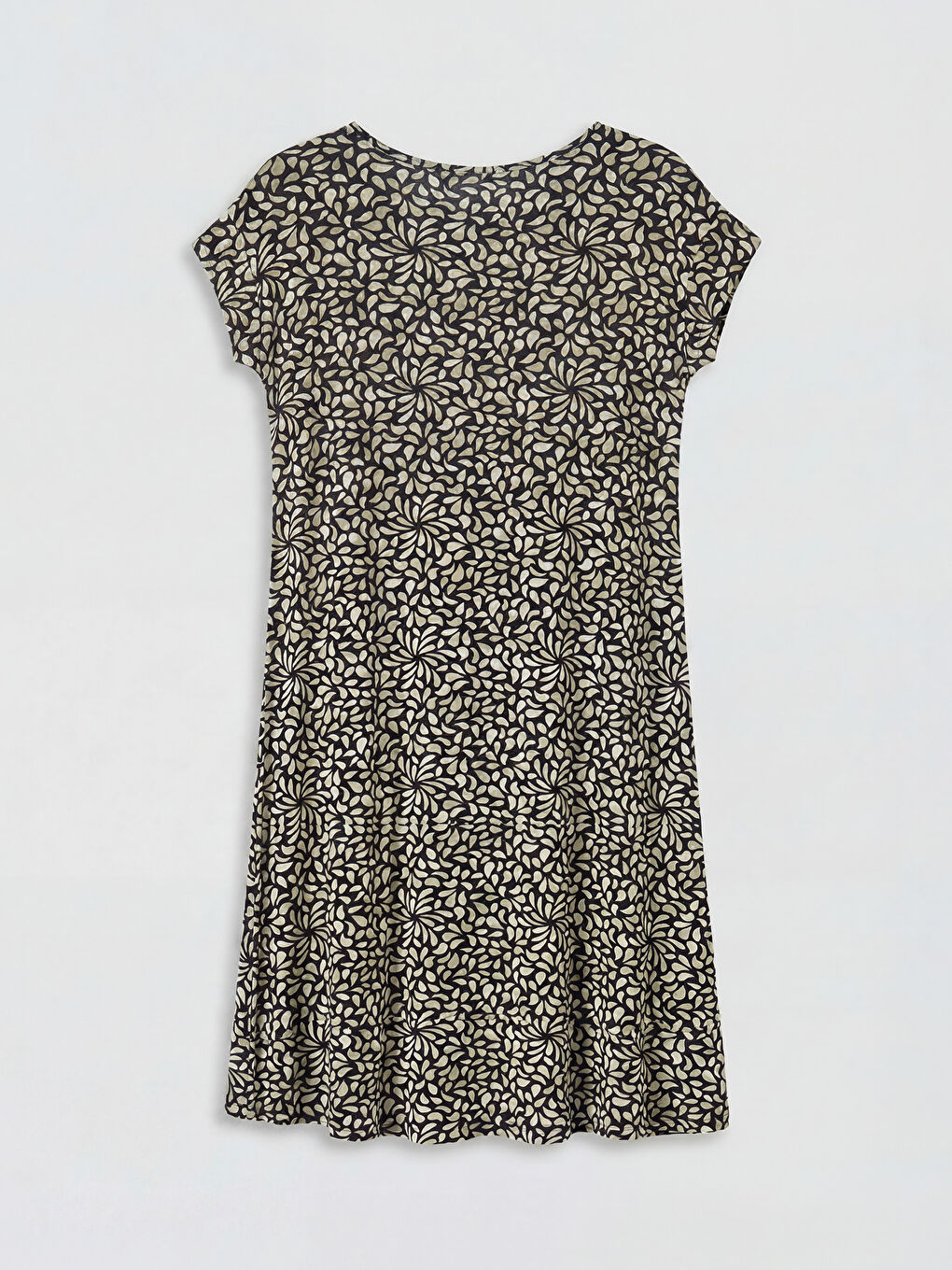 Siyah Bisiklet Yaka Desenli A Kesim Elbise-1