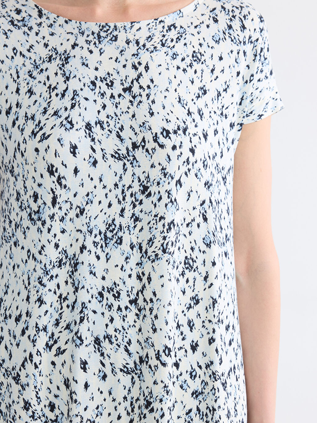 Crew Neck Patterned A-Line Dress-2