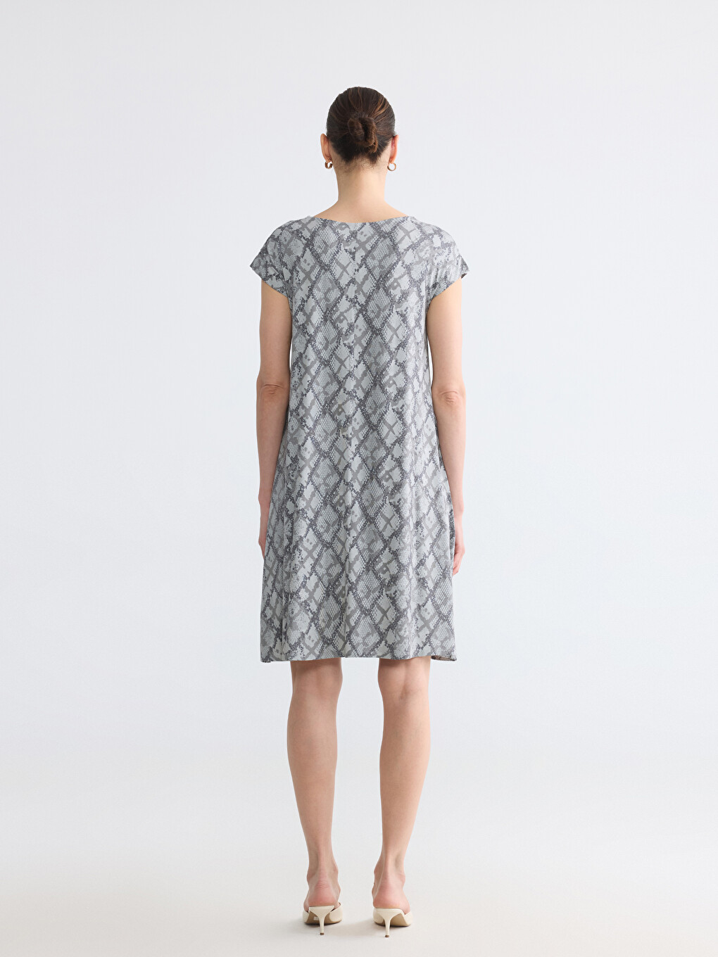Gemustertes A-linien-kleid Mit Rundhalsausschnitt-3