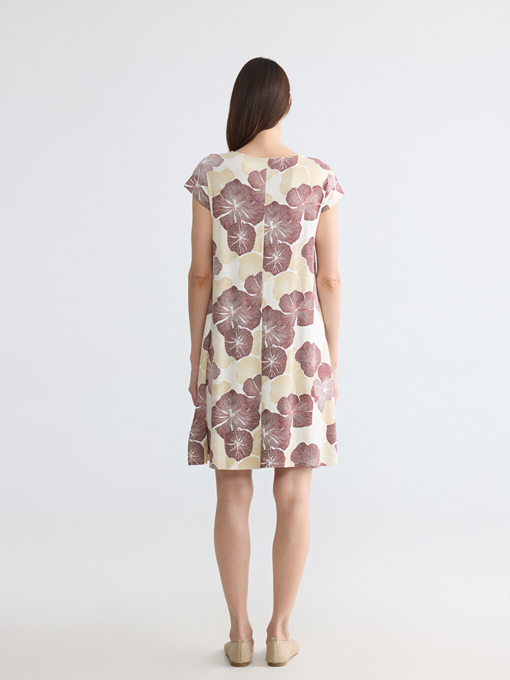 Crew Neck Floral A Form Dress-3
