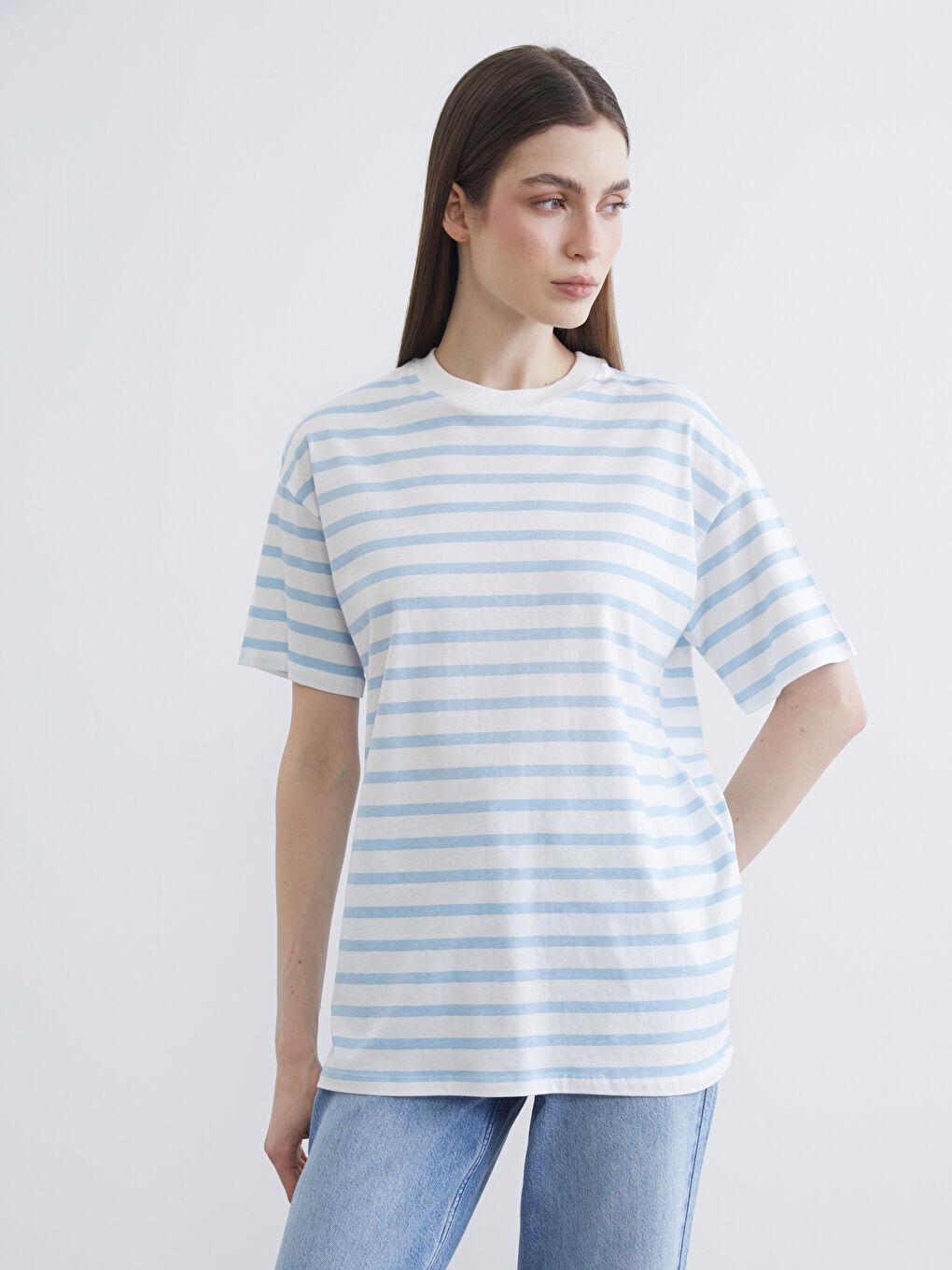 Mavi Bisiklet Yaka Çizgili Kadın Tişört