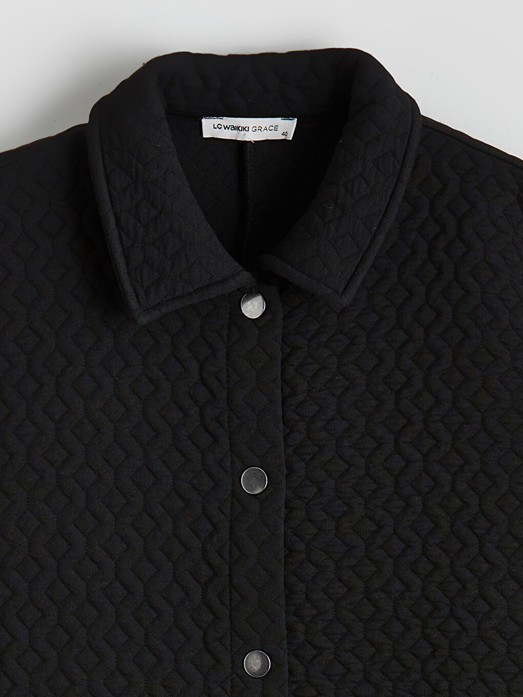 Siyah Hakim Yaka Kendinden Desenli Kadın Ferace-5