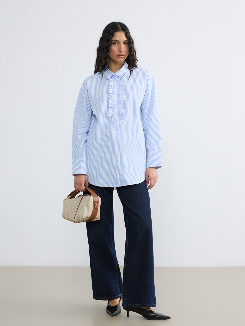 Полосатая оверсайз женская рубашка-туника-1