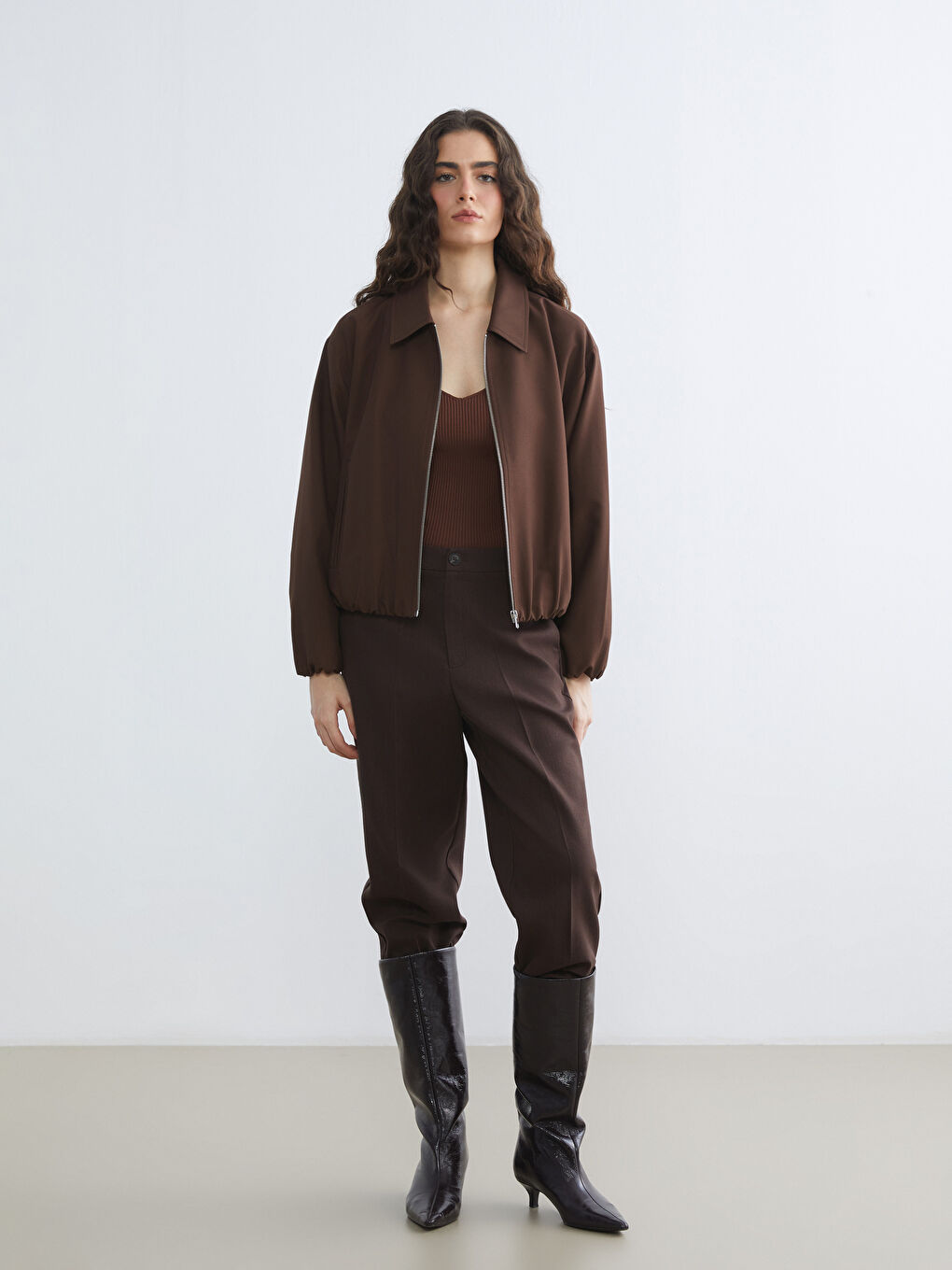 Jachetă pentru femei cu guler tip cămașă-3