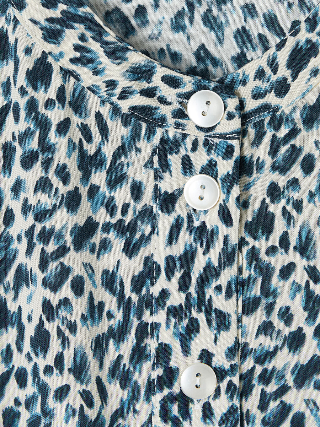 Ekru Hakim Yaka Desenli Kadın Tunik-2