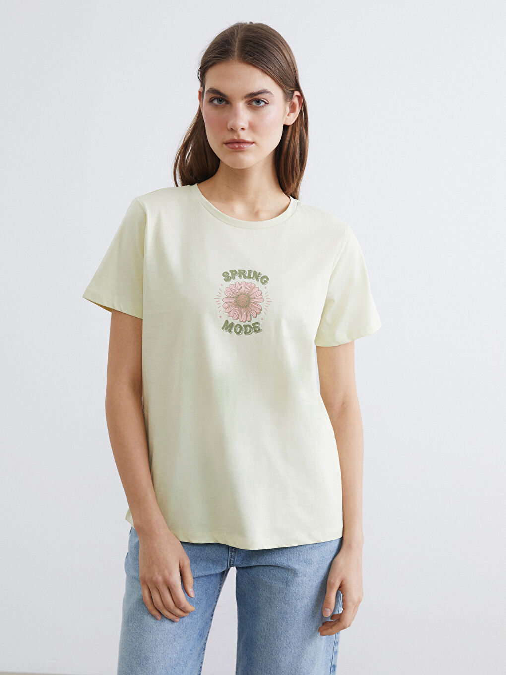 Yeşil Bisiklet Yaka Baskılı Kadın Tişört