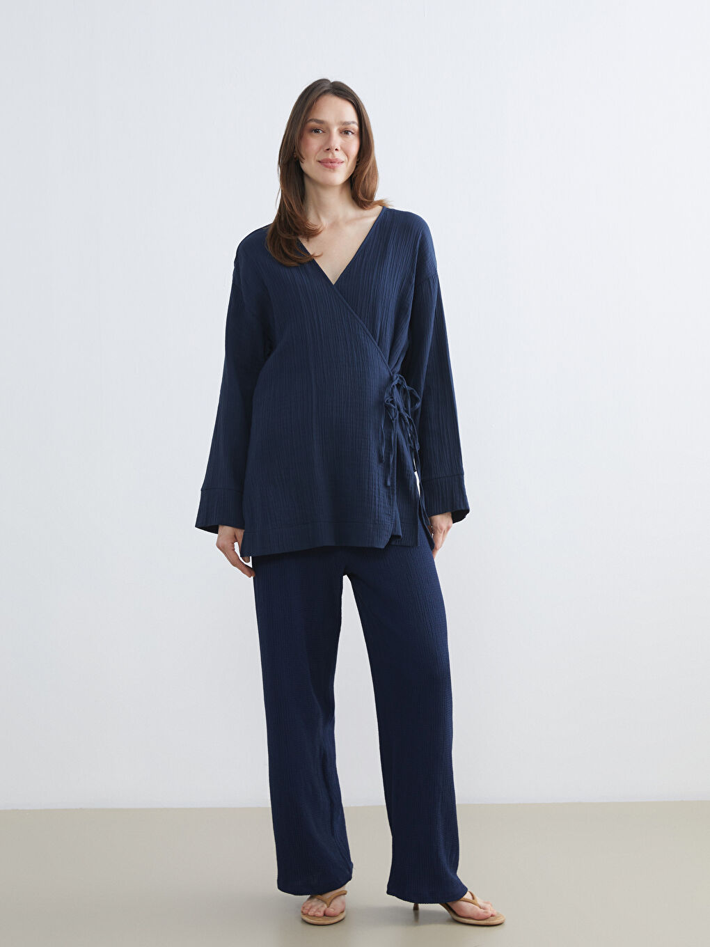 Lacivert Kruvaze Yaka Dokulu Kadın Müslin Kimono-1