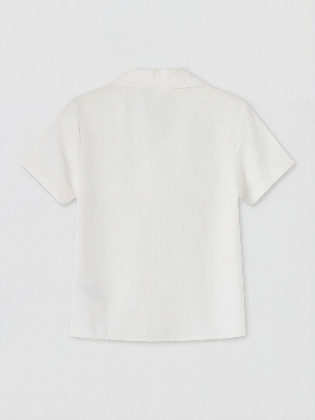 Beyaz Kısa Kollu Erkek Çocuk Gömlek-1