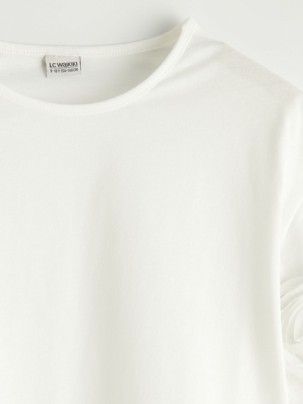 Ekru Bisiklet Yaka Nakışlı Kız Çocuk Tişört-1