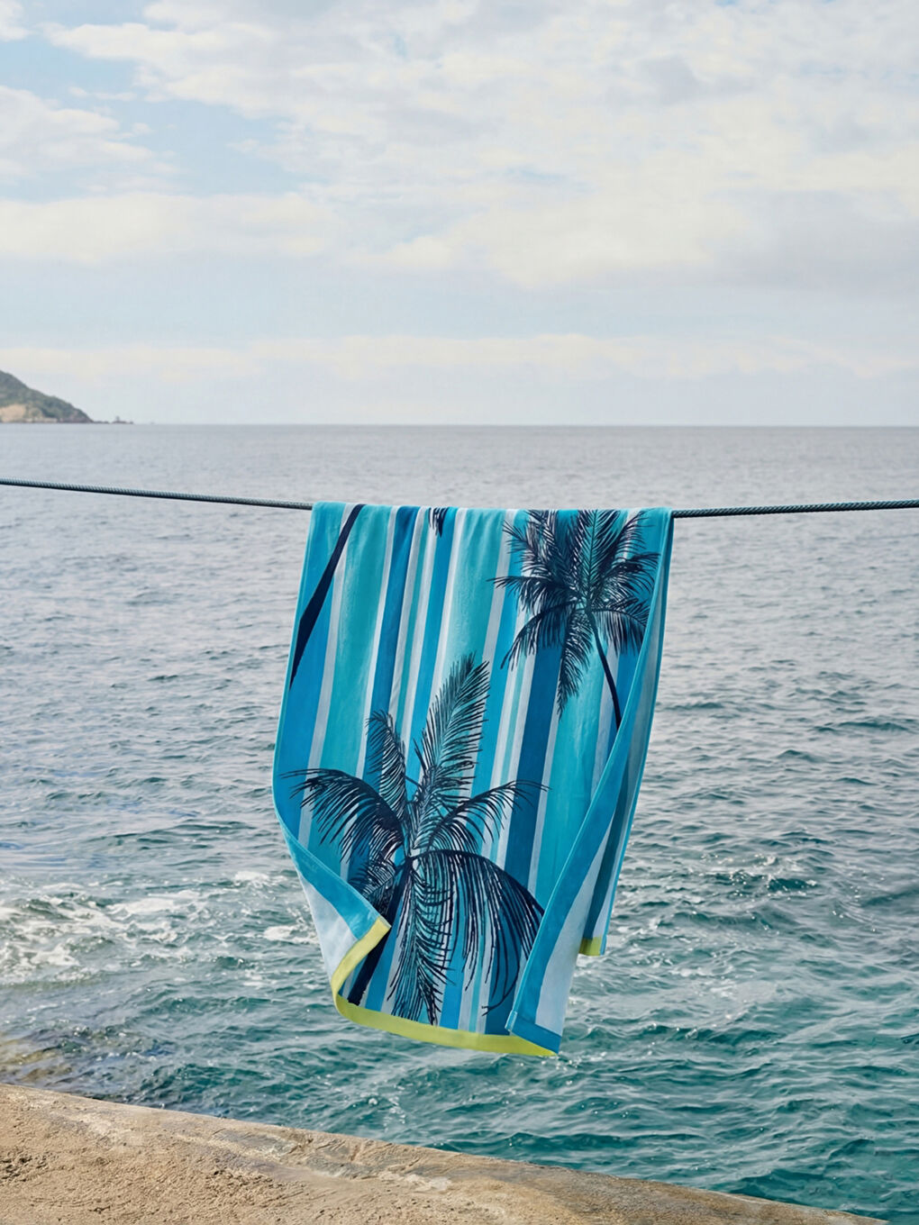 Mavi Palmiye Desenli Plaj Havlusu 70x150 cm-1