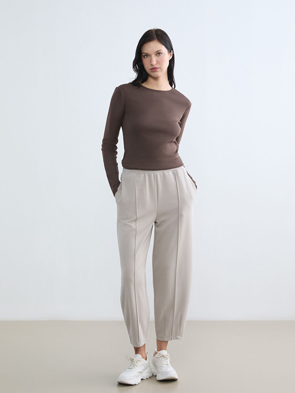 Gri Havuç Kesim Kadın Pileli Pantolon