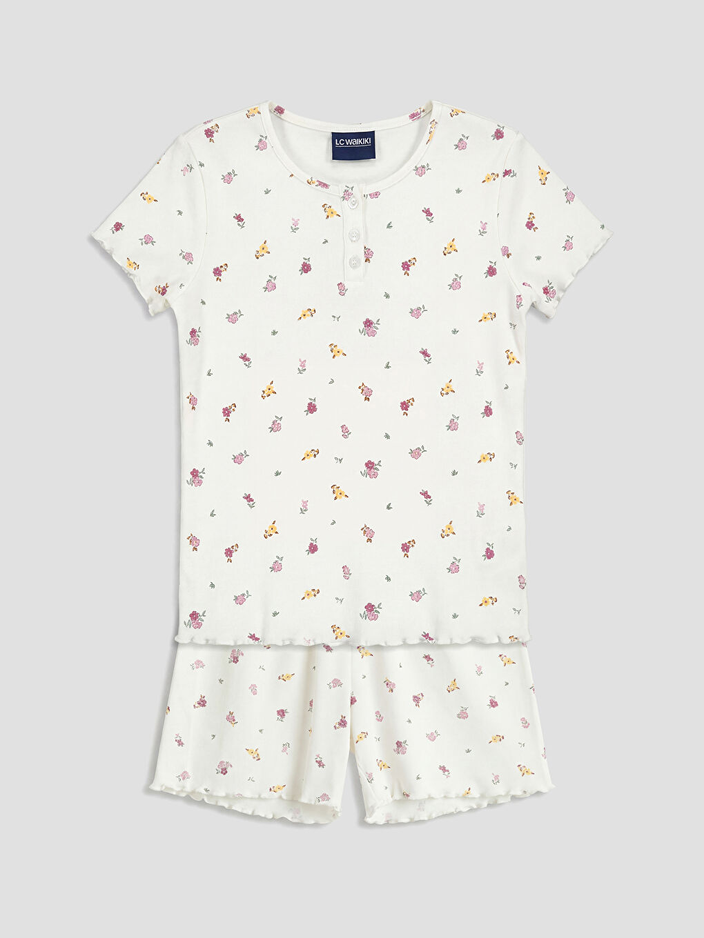 طقم بيجامة قصيرة