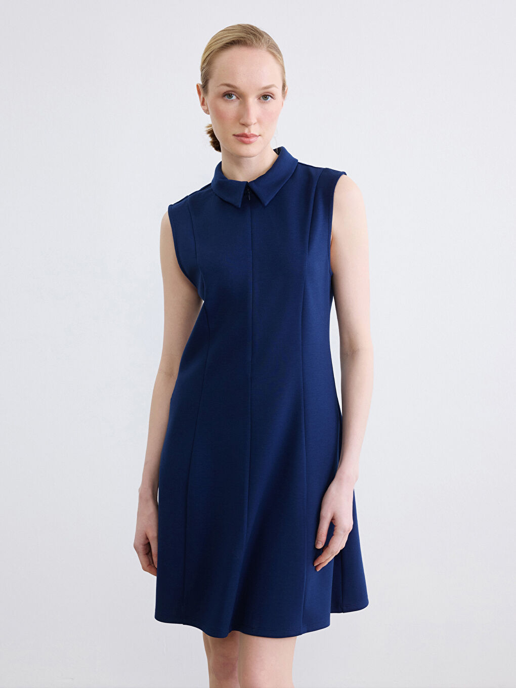 Gömlek Yaka Mini Elbise