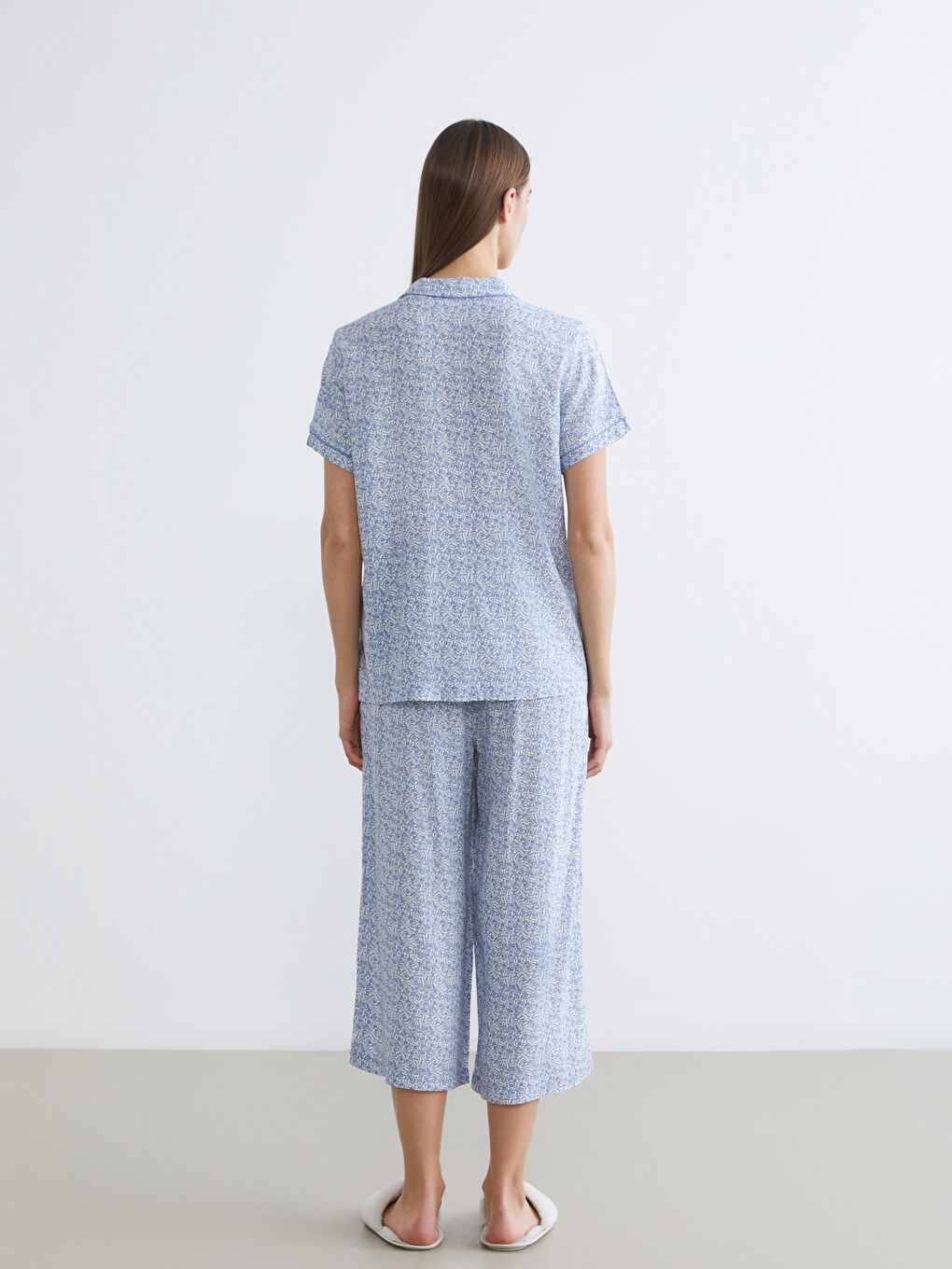 Woman BLUE Capri Pyjamas Set-3