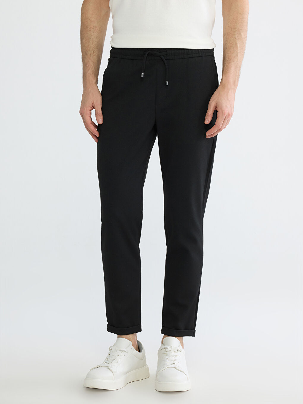 Siyah Standart Kalıp Erkek Pantolon-1