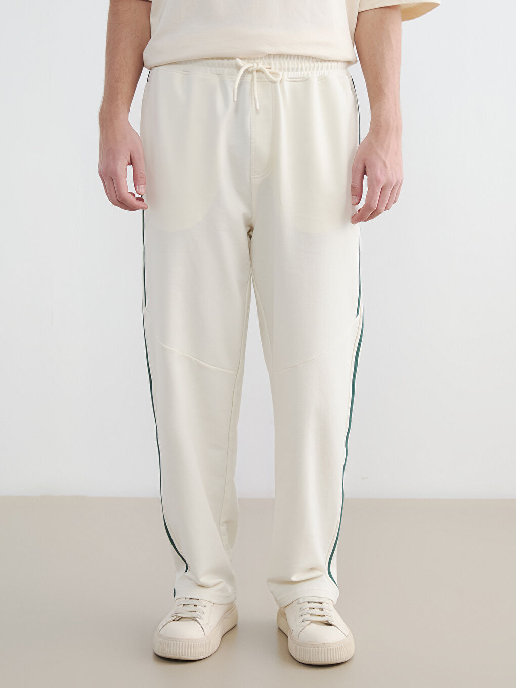 Muškarac EKRU Trenirke-1