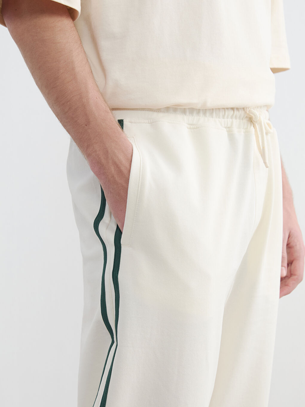 Muškarac EKRU Trenirke-2