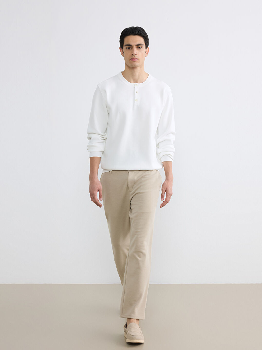 Bej Standart Kalıp Erkek Pantolon