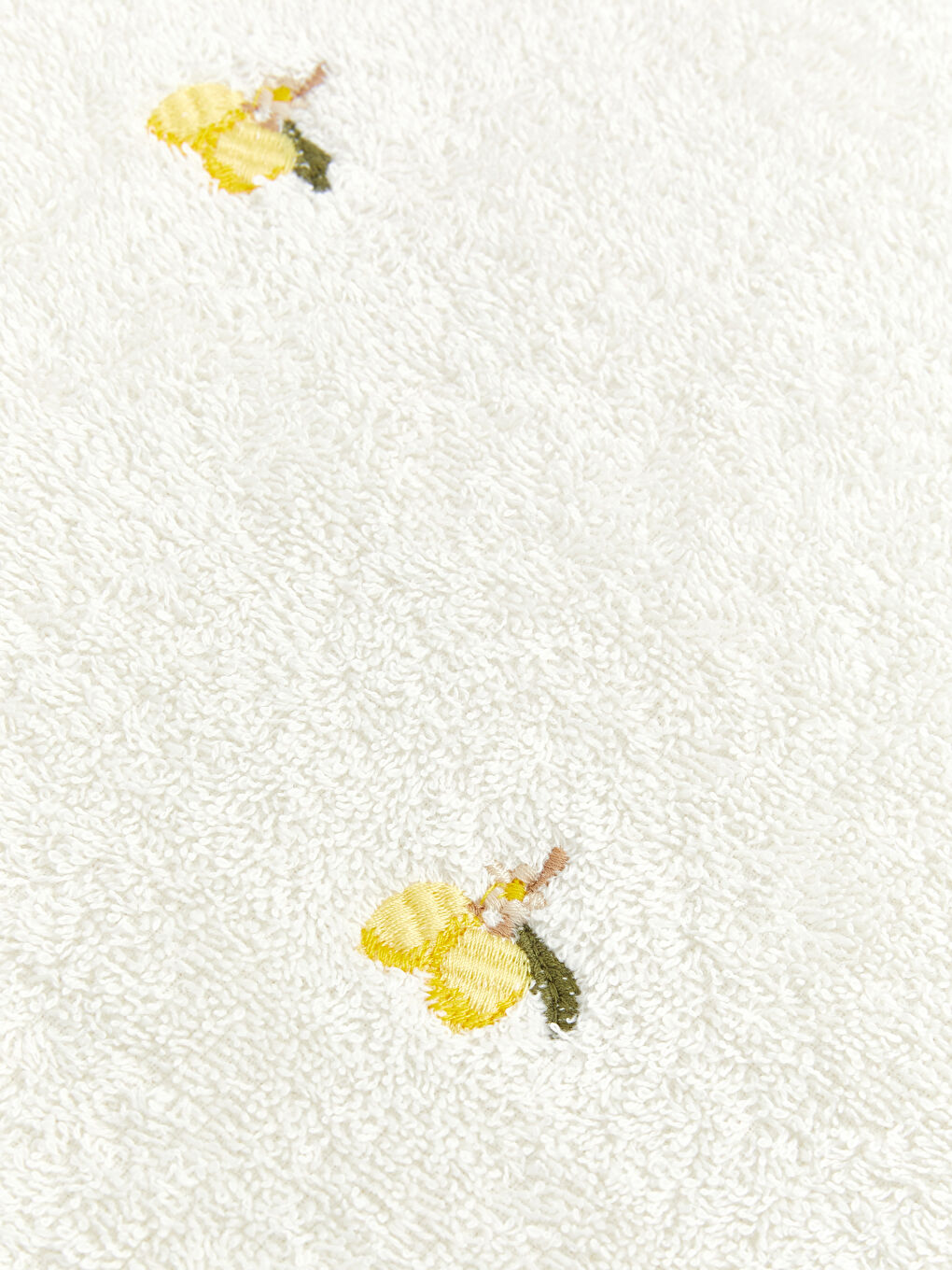 Ekru Limon Desenli Nakışlı Yüz Havlusu 50x80 cm-3