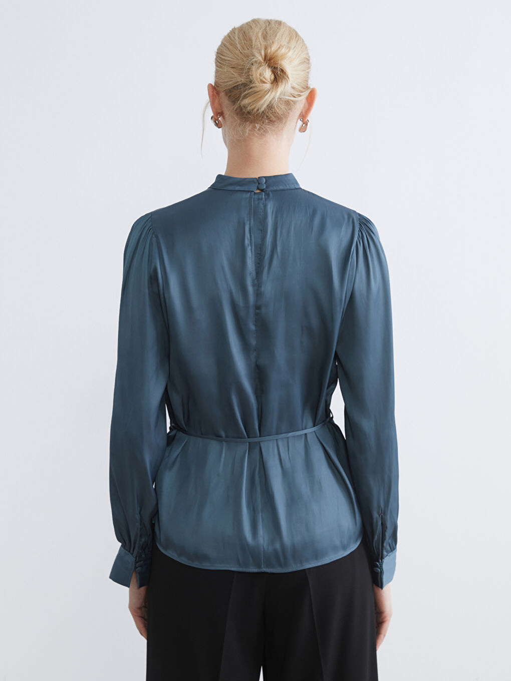 Petrol Dik Yaka Belden Bağlamalı Büzgülü Bluz-3