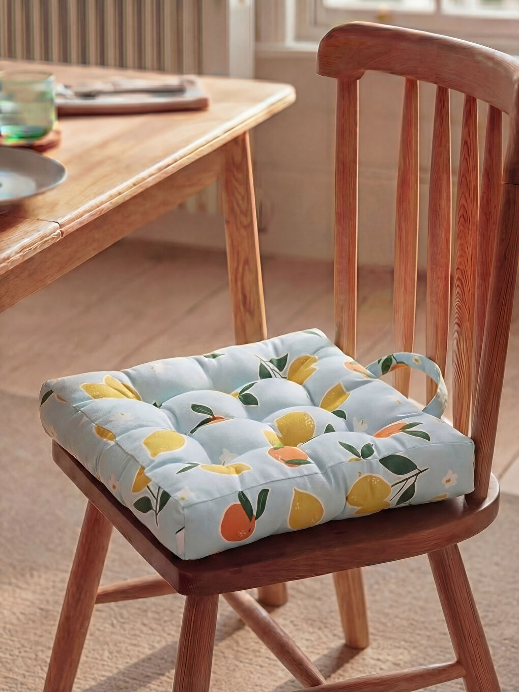 Yeşil Limon Baskılı Dolgulu Minder