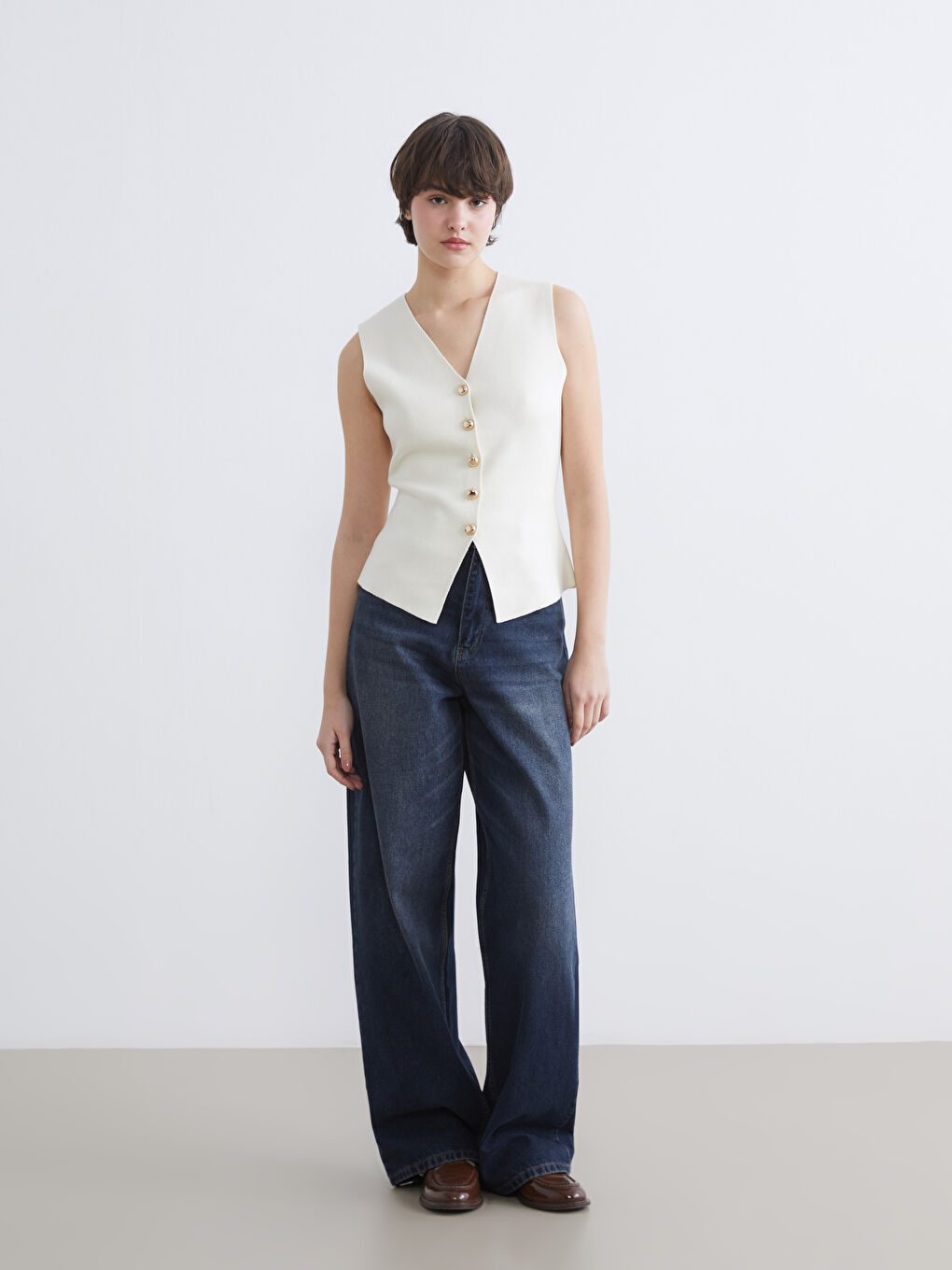 Γυναίκα ΕΚΡΟΥ Γιλέκο-1