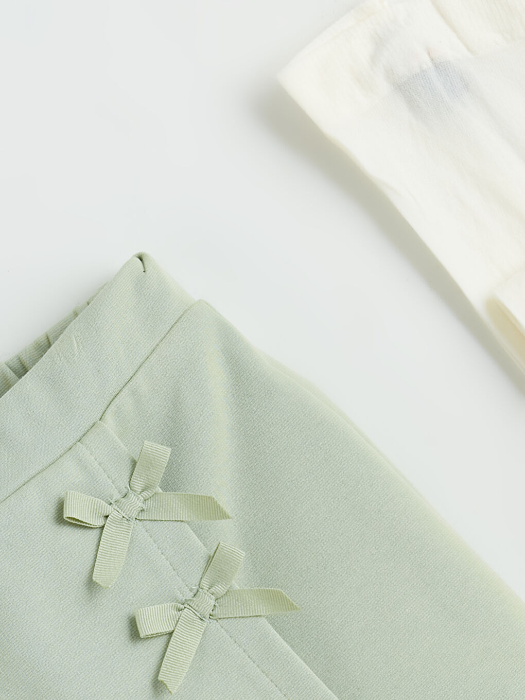 Yeşil Kız Çocuk Şort Etek ve Külotlu Çorap -2