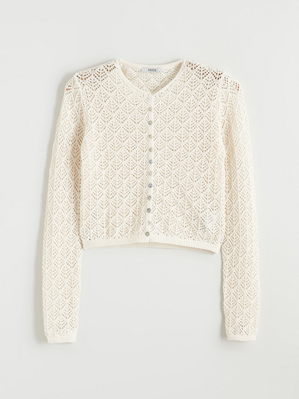 ქალი კრემისფერი კარდიგანი-4