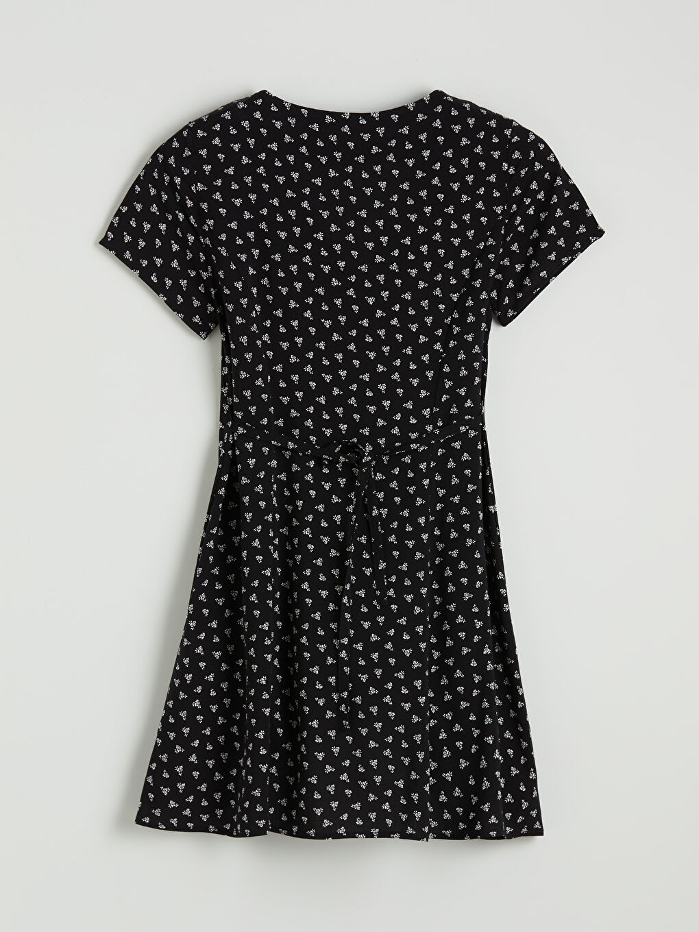 Ženska mini haljina sa uzorkom i V izrezom sa pojasom-5