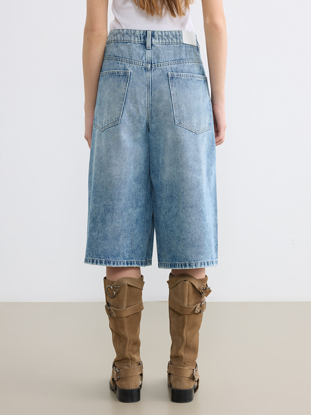 Woman BLUE Denim Shorts-3