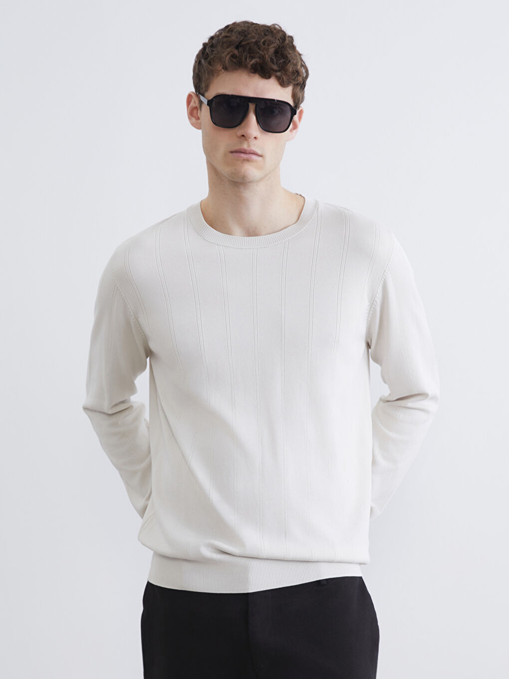 Bej Bisiklet Yaka Çizgili Erkek Triko Kazak