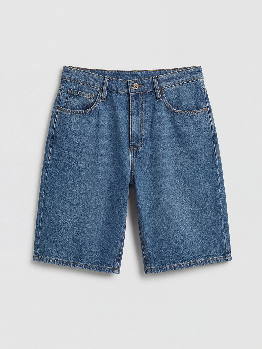 Man INDIGO Denim Shorts