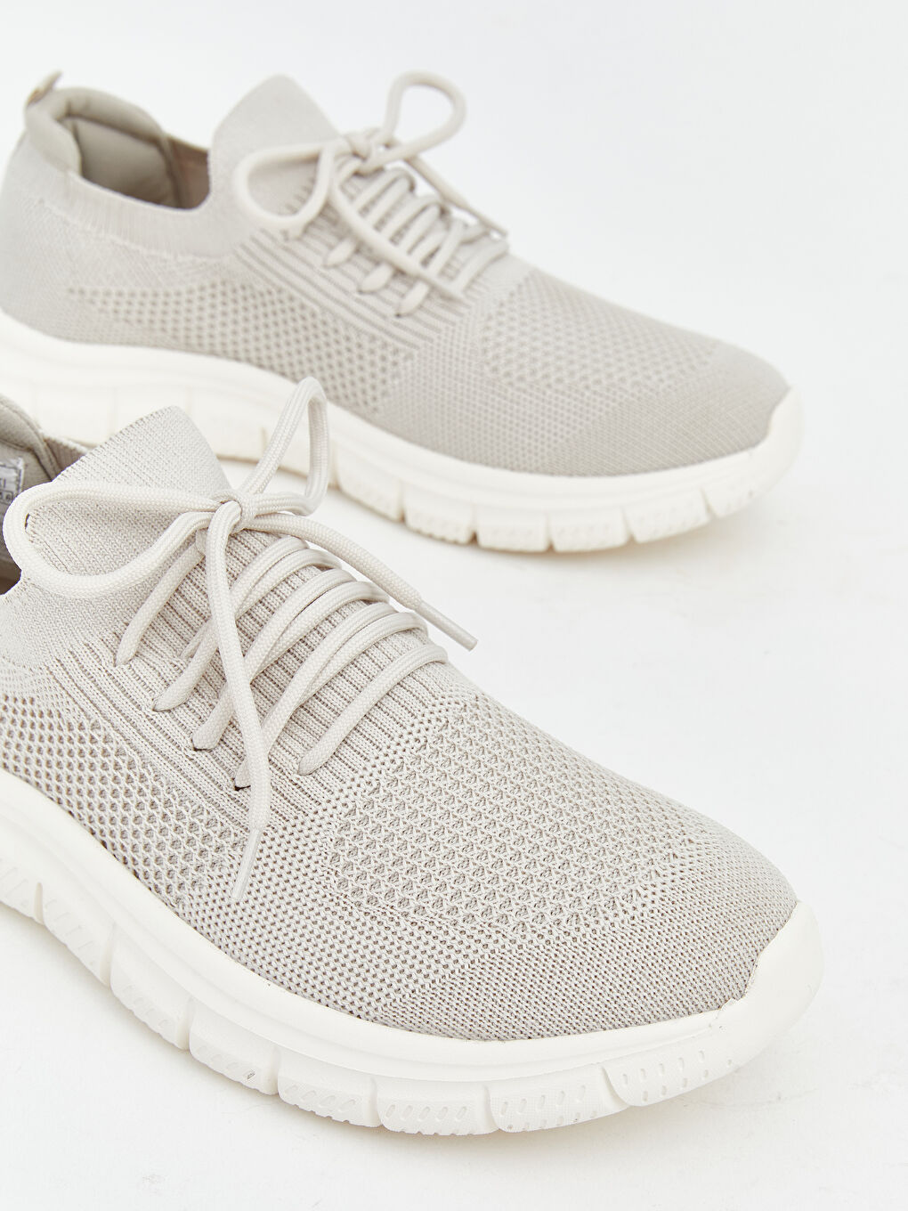 Bej Bağcıklı Fileli Kadın Spor Ayakkabı-2