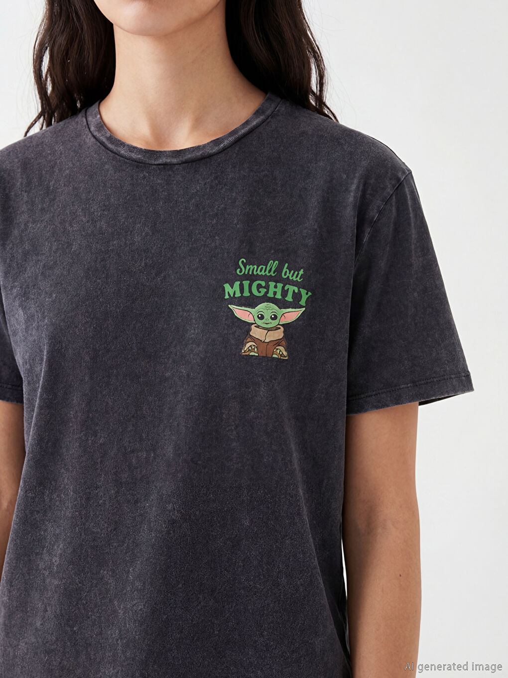 Тениска с обло деколте „Мандалорецът“ с щампа за жени-2