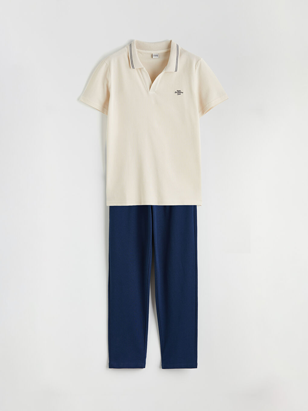 Bej Nakışlı Polo Yaka Erkek Çocuk Takım