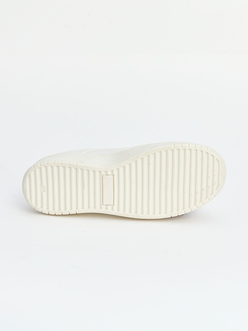 Beyaz Bağcıklı Kadın Spor Ayakkabı-4