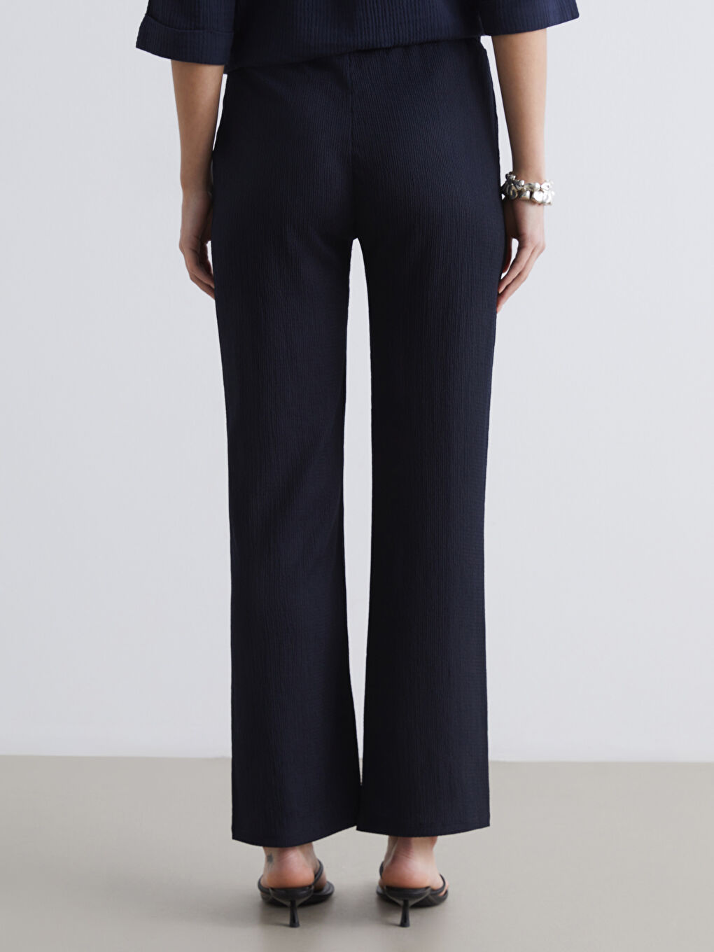 Lacivert Beli Lastikli Dokulu Kadın Pantolon-3